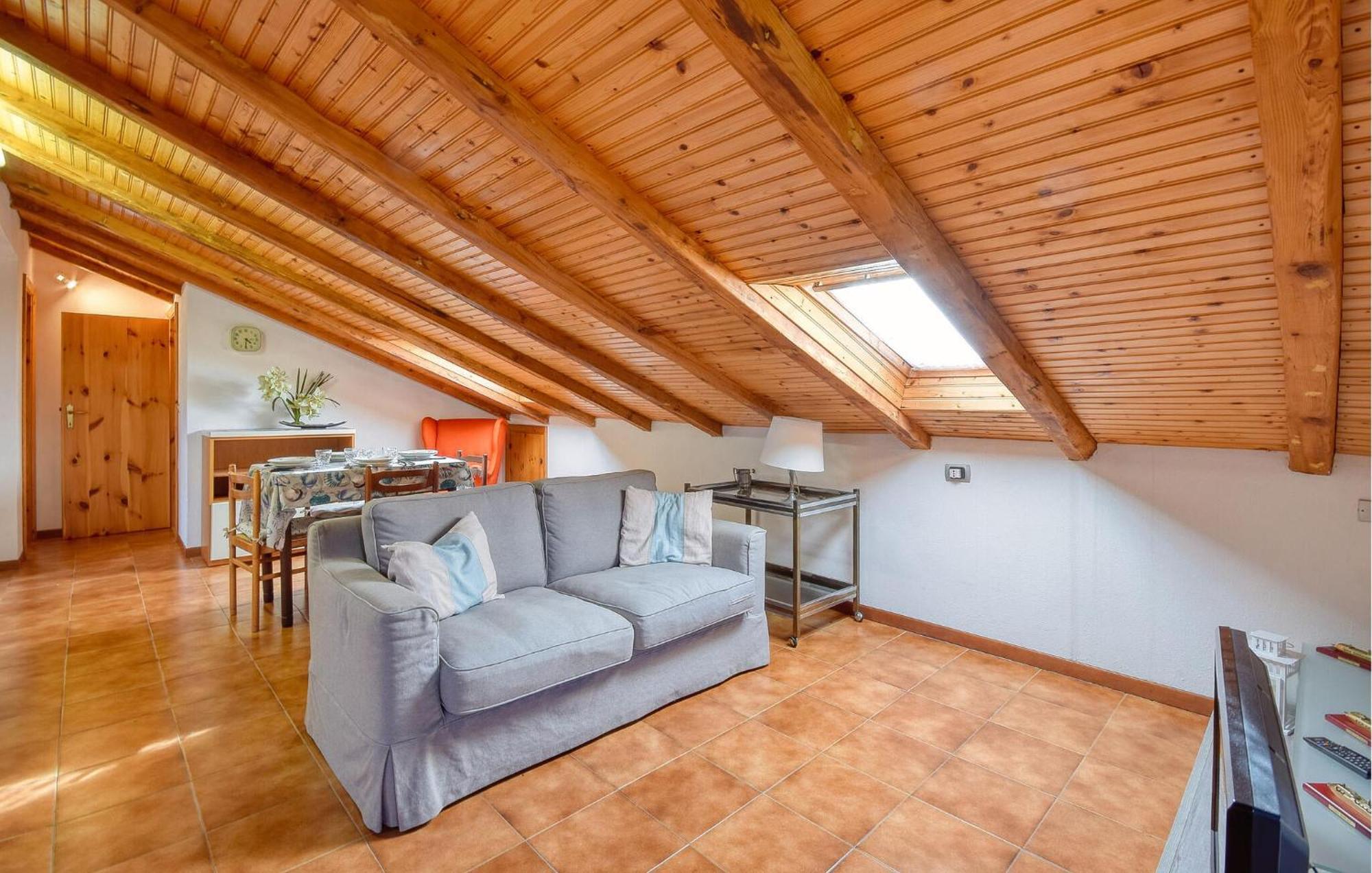 2 Bedroom Stunning Apartment In Moneglia Exterior photo